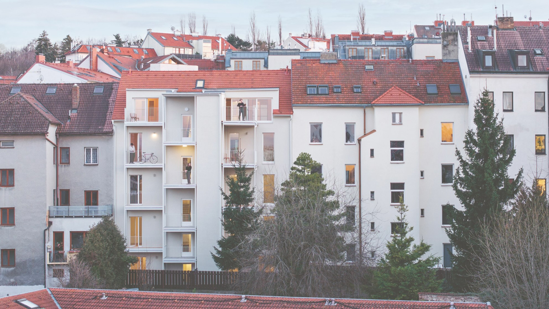 Činžovní dům na Břevnově, BY Architects 