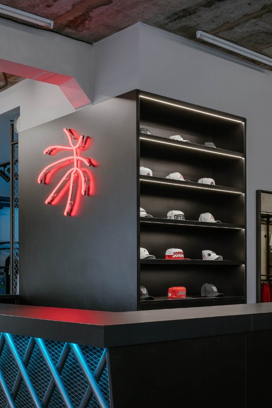 BasketSHOP, PANIKHORN / Adam Horn, Václav Páník	