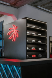 BasketSHOP, PANIKHORN / Adam Horn, Václav Páník	