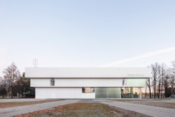 Přestavba pavilonu Z v Českých Budějovicích od studia A8000