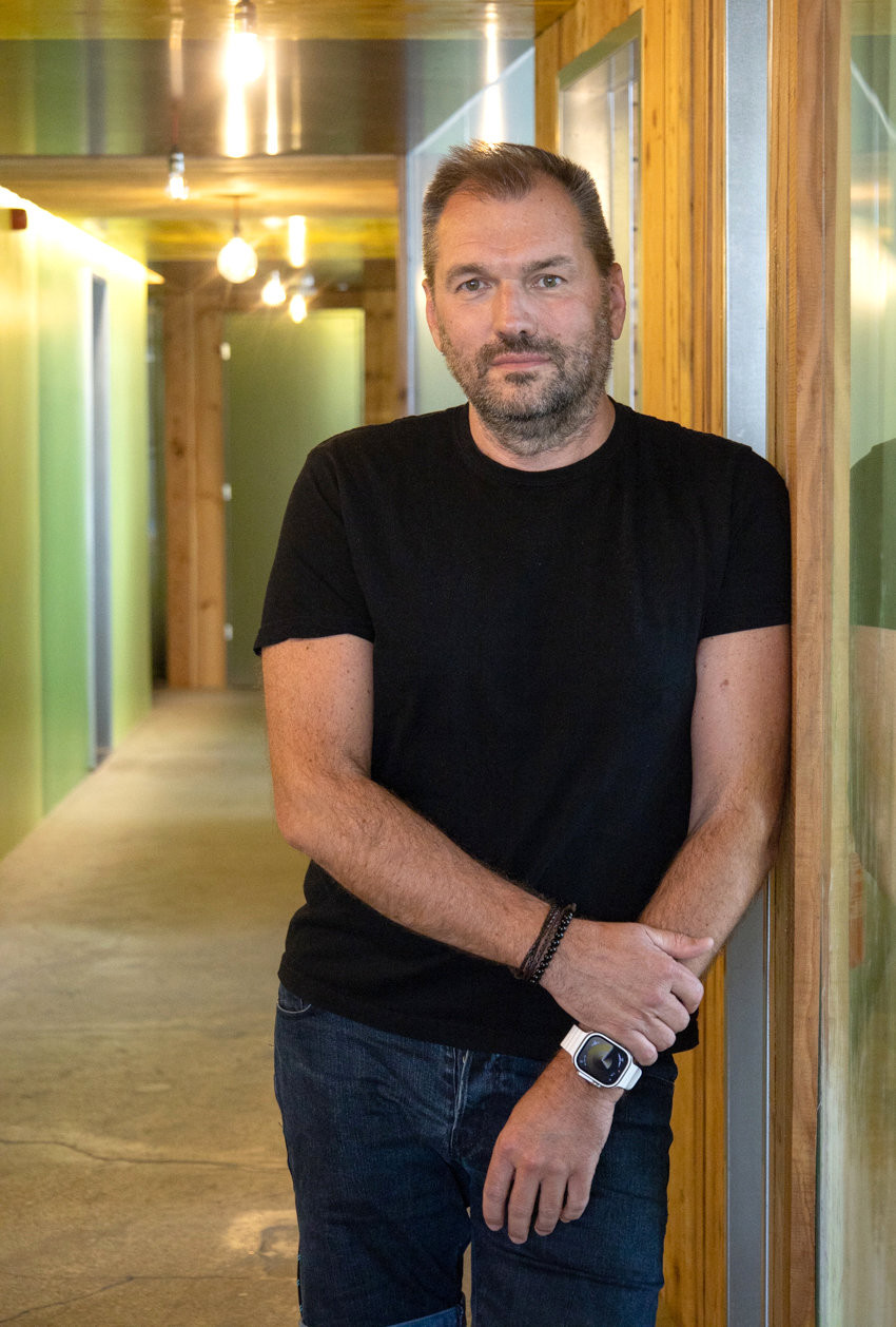 Jan Houdek, obchodně technický ředitel Divize 12 HINTON
