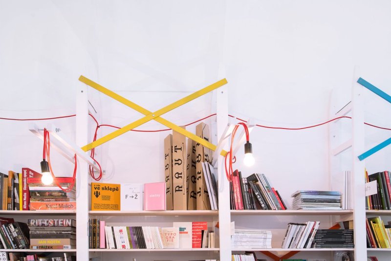 Mjölk architekti, Bookstore Artmap – foto