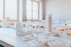 Finále soutěže o nové hlavní nádraží Brna, model nové čtvrti