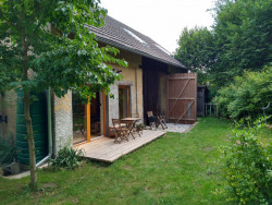 Útulna ve stodole ve Velkém Újezdu od Atelieru Pelcl