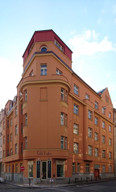 Uhlík architekti, Činžovní dům Letná, exteriér – foto