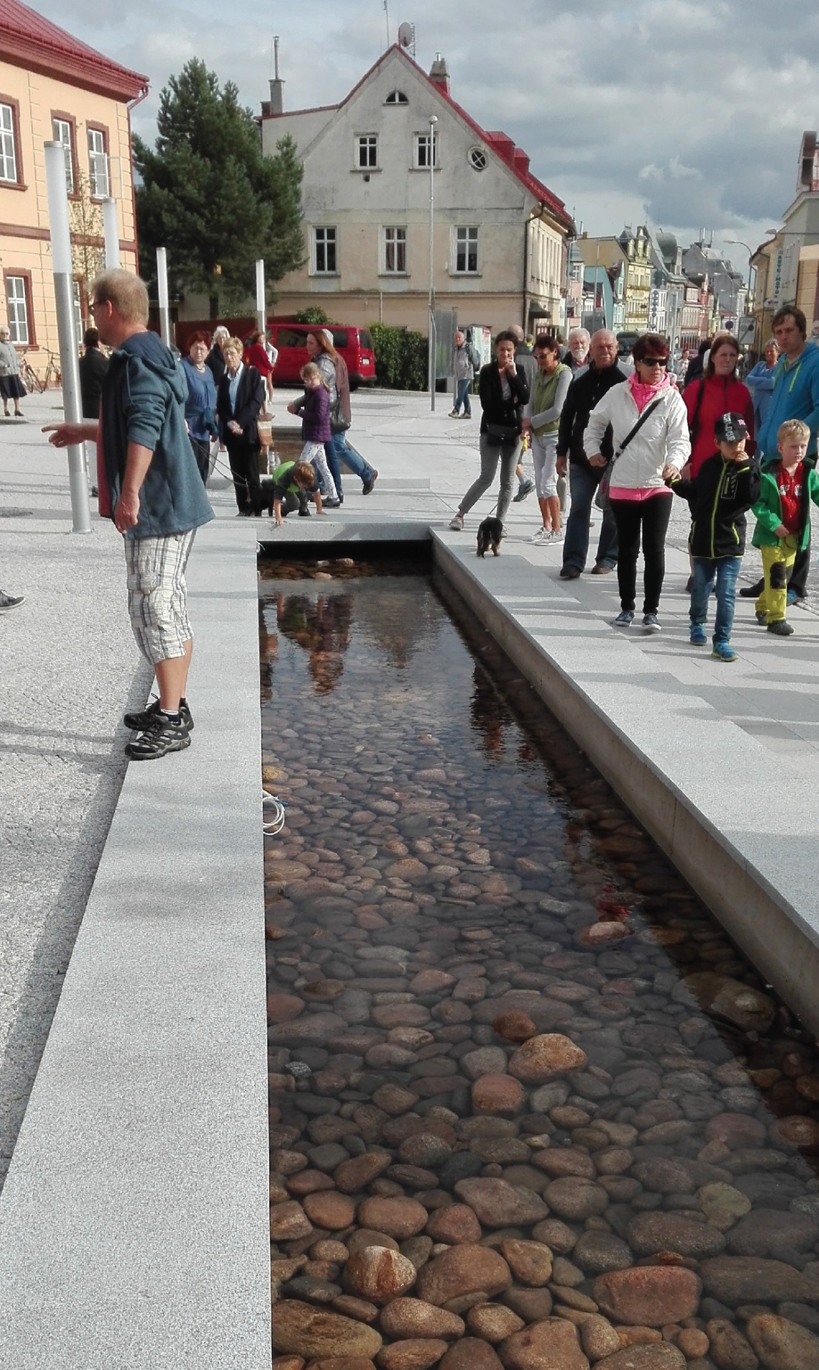 Úpravy náměstí Míru od Ateliéru L. Aby náměstí bylo znovu centrem komunity