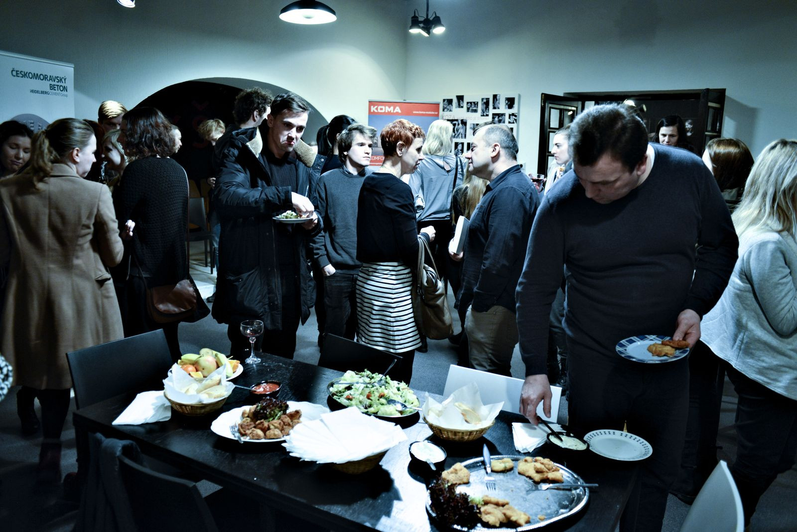 pořad ARCHITEKTI CZ, diskuze 7 architektů v Liberci, foto