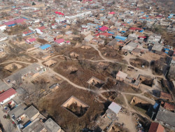 Zpráva z jiného světa? Výstava zaměřená na problematiku čínských podzemních domů.