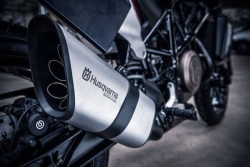 Motocykl Husqvarna - design Kiska.