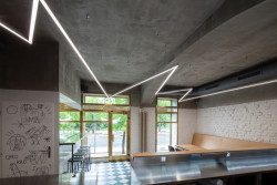 Bistro a rotisserie Kro Kitchen, NEUHÄUSL HUNAL