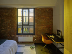 Projekt Crusader Works: Přádelny v centru Manchesteru přestavěné na bydlení, studio shedkm