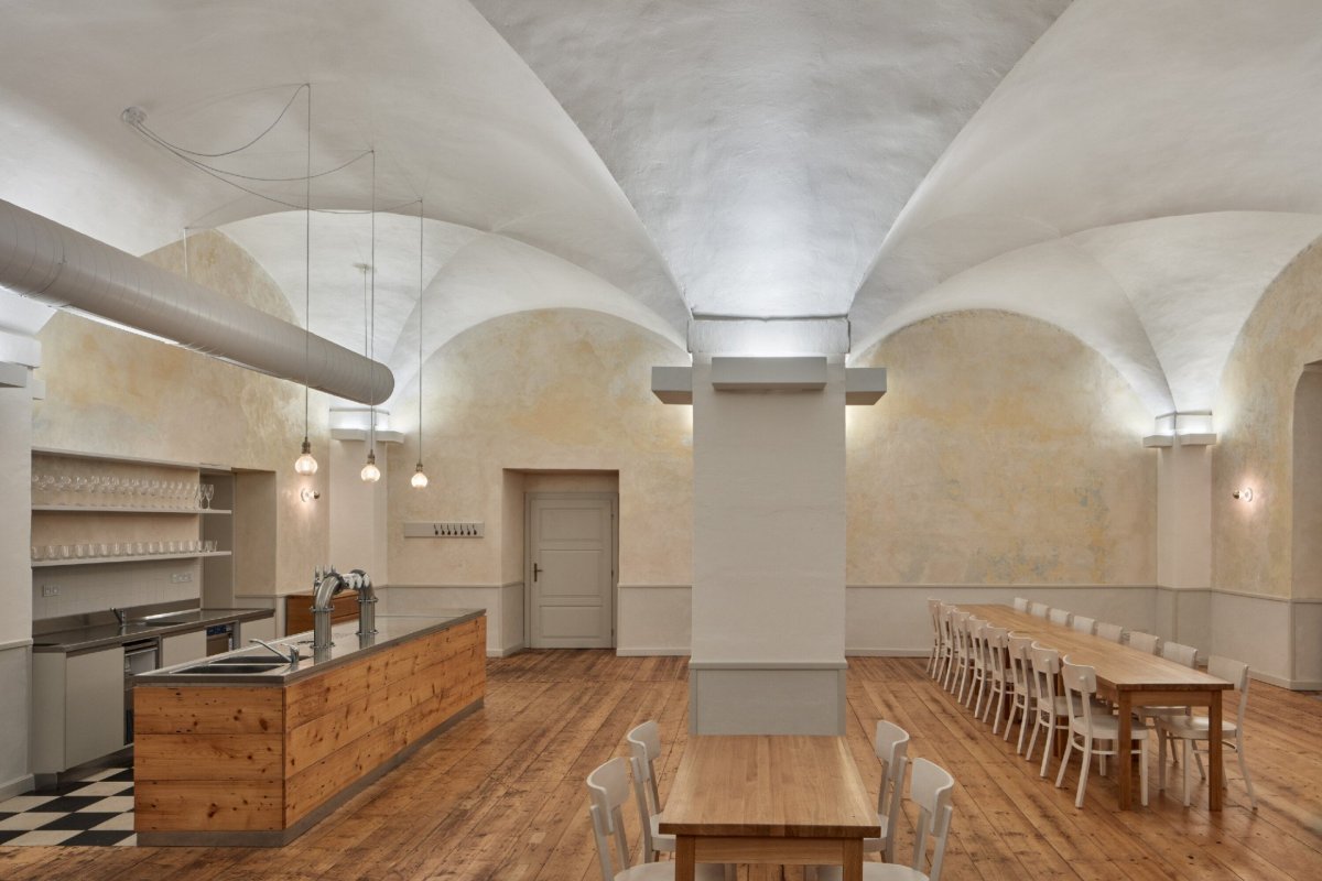 Restaurace Baroque | U Tří růží, Atelier ADR / Aleš Lapka, Petr Kolář