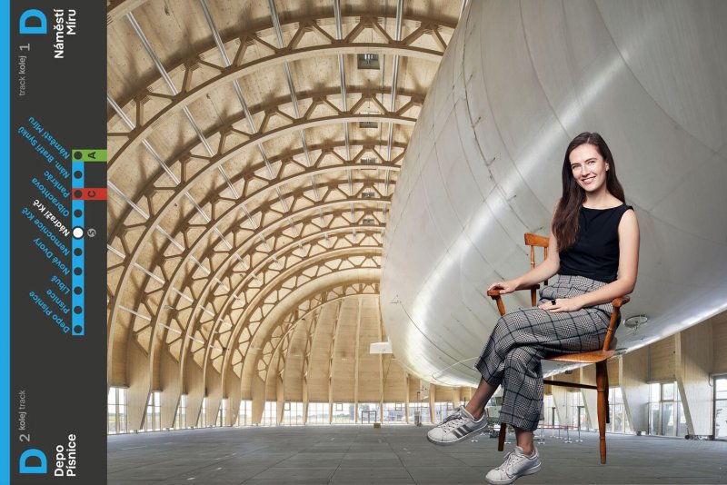 Autosalon v Dejvicích? Architekti protestují. Brno nechce parkovací dům vedle synagogy. A metro D hlásí zpoždění