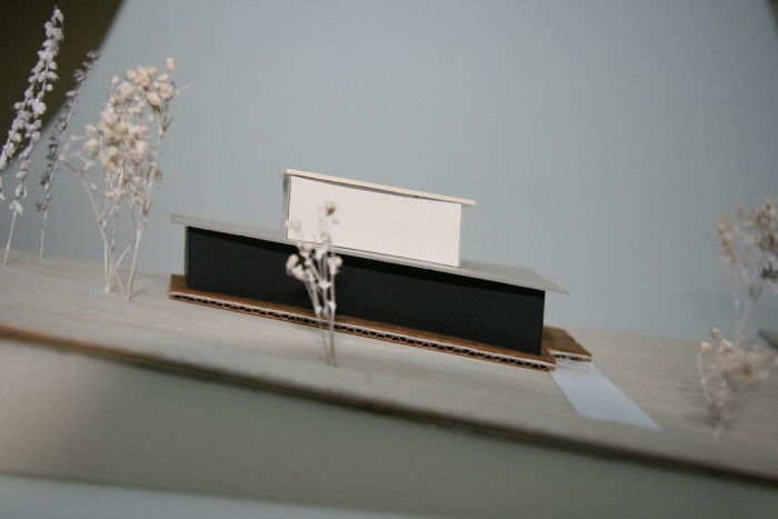 Letní dům u Štěchovic, Znamení čtyř - architekti, model