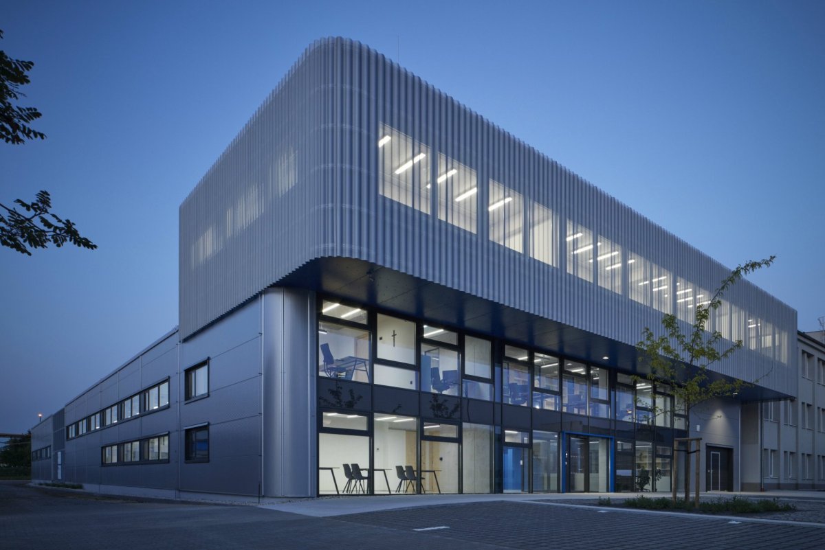 Pilana Karbid, Ellement Architects