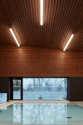 Plavecká hala v Lounech od studia dkarchitekti