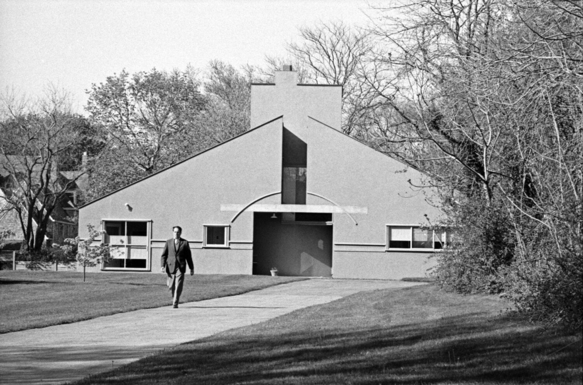 Stardust: Příběh lásky a architektury / Stardust – A Story of Love and Architecture (režie Jim Venturi, 2025)
