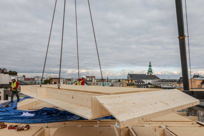 NOVATOP OPEN se používají na střechy, stropy i stěny. 