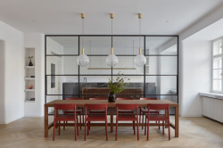 Rekonstrukce bytu na Starém Městě pražském od ateliéru Lenka Míková architekti