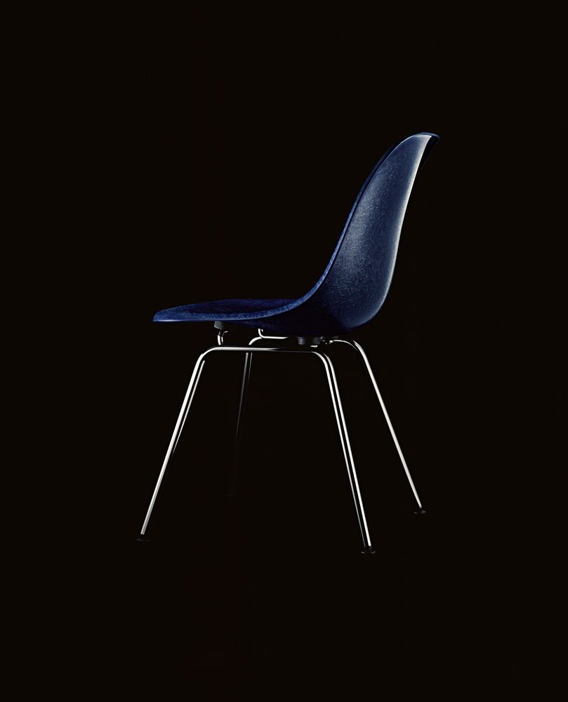 Židle Eames fiberglass, námořnická modrá.
