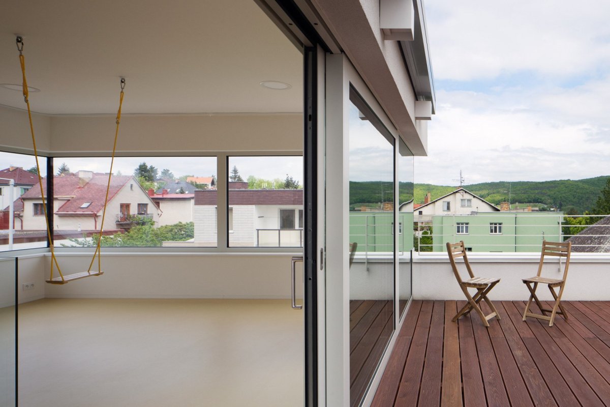 Rodinný dům v Praze-Zbraslavi, Mimosa architekti
