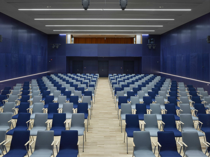 Společenské a kulturní centrum Kuřim, ARCHTEAM