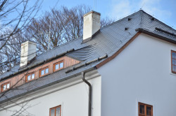 Skládaná střešní krytina - Česká šablona Horal, příklad použití - foto