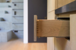 ADMONTER – dřevěné podlahy pro hotely, restaurace a kanceláře - foto