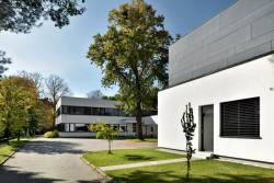 Restless, Atelier38,