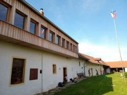 Rekonstrukce půdy na statku ve Výhni (Josef Čančík; Wichterkreuz – návrat zmizelého)