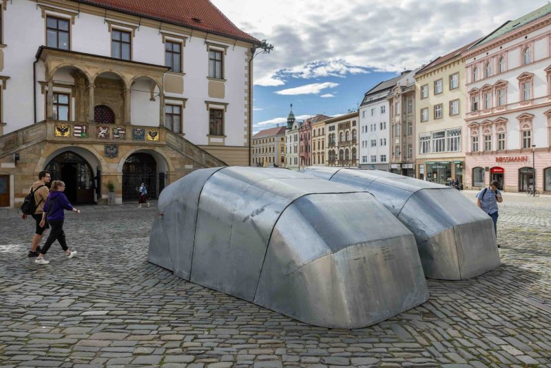 Ilona Németh (spolupráce Marián Ravasz), Handiwork, Horní náměstí v Olomouci, 2006-2024, MUO