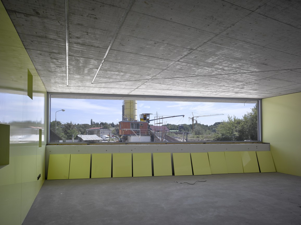 Administrativní budova ve Strančicích, Architektura s.r.o.