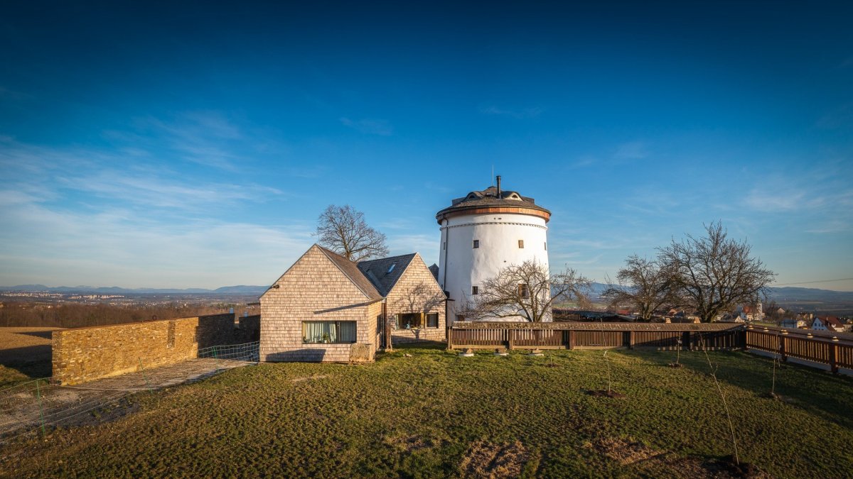 Proměna mlýna na Ostravsku v rodinný dům architekta Davida Kotka