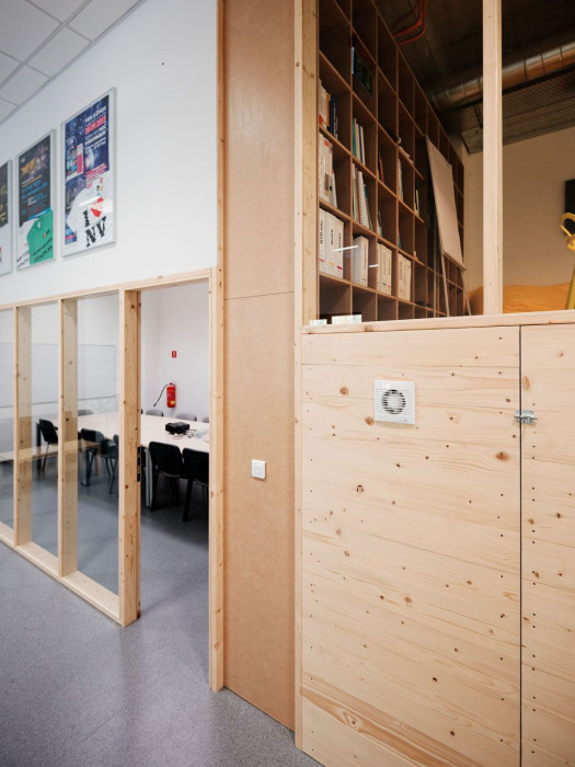 JRKVC, NEU / Office – foto