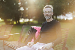 Designér Viktor Šašinka působí v mmcité již od roku 2002.