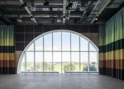 MK Gallery, 6a architects: Sky Room s výhledem do zeleně