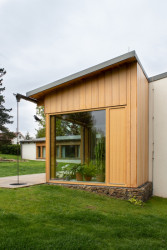 Rodinný dům v Mníšku pod Brdy od Víta Podráského