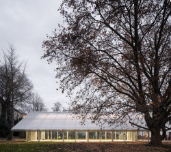 Architekti ze studia Chybík + Krištof obnovili slavný Mendelův skleník v Brně