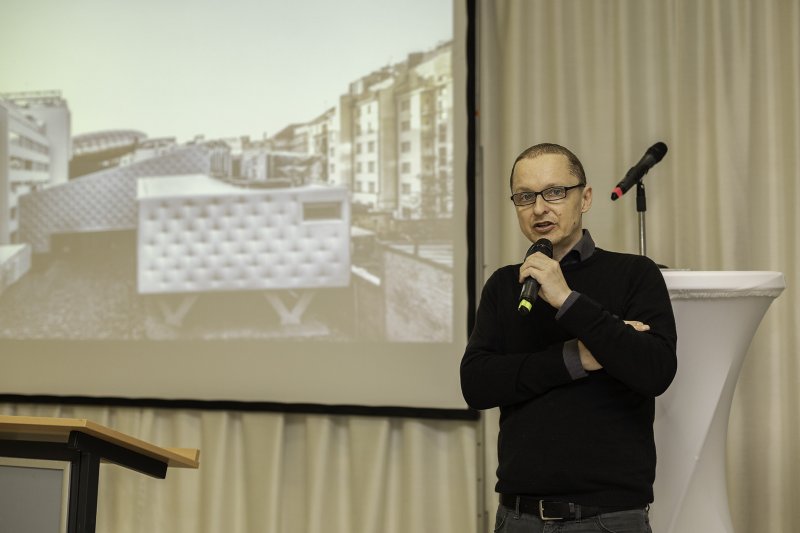 Architekt Petr Hájek na konferenci Beton University. Foto: Ondřej Hromádko