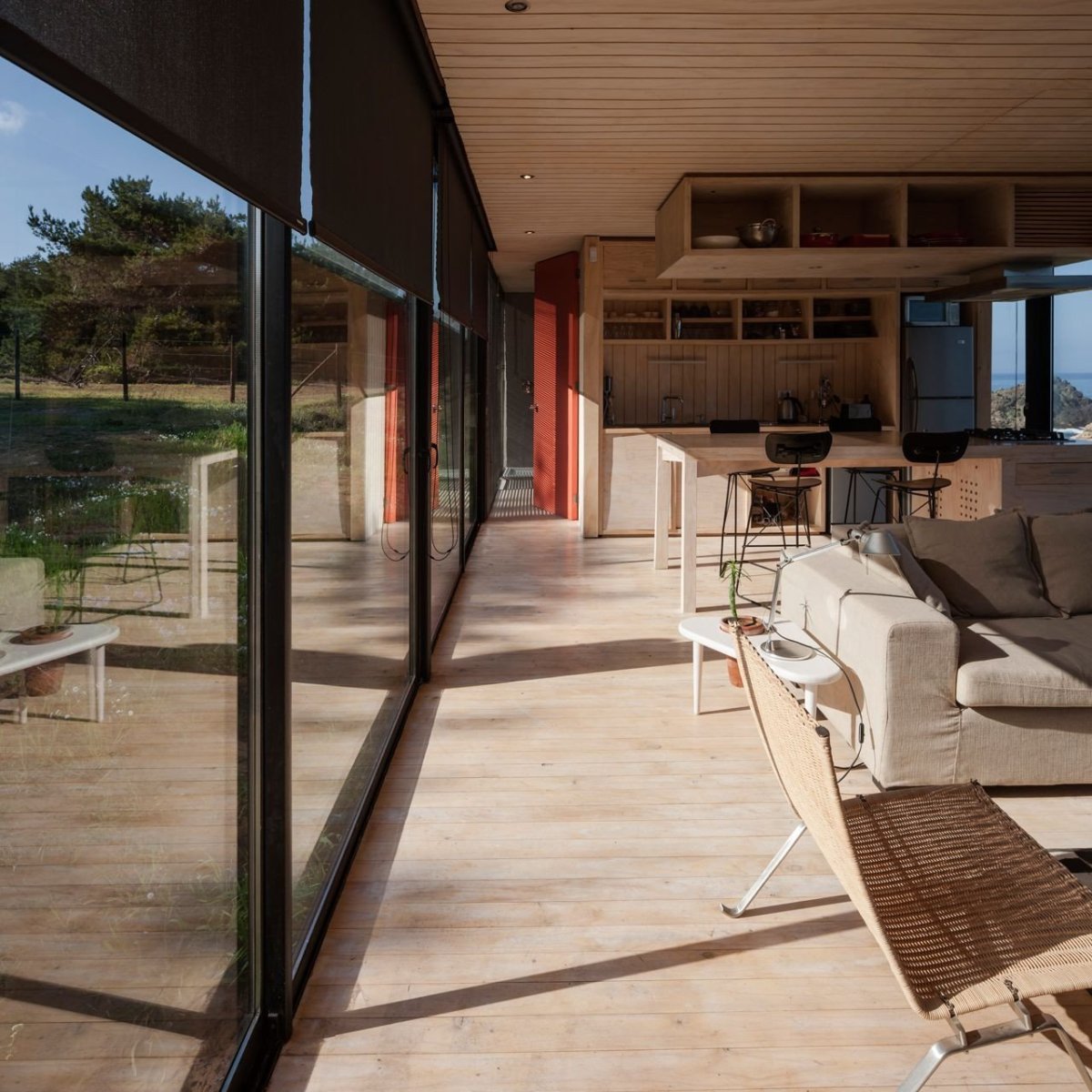 Felipe Assadi, Casa Remota -