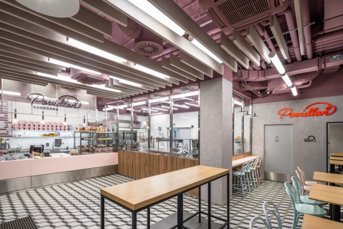 Interiér cukrárny Povidloň v Lipně nad Vltavou od studia A8000