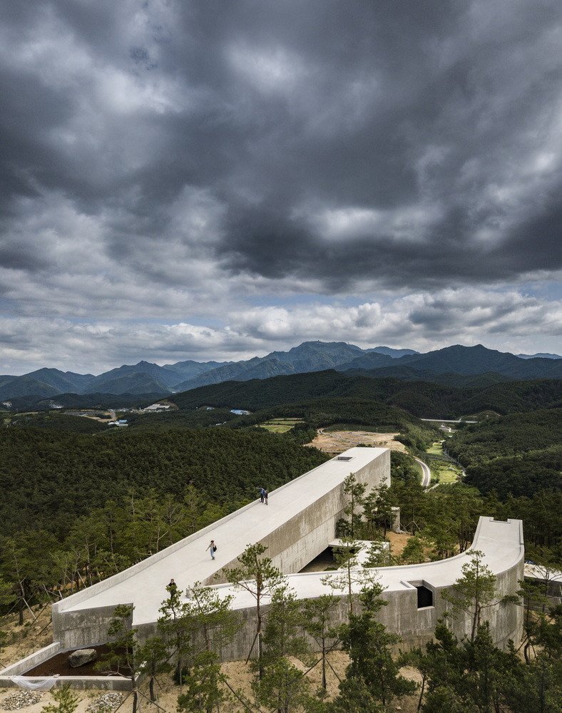 Saya Park, Alváro Siza, Carlos Castanheira
