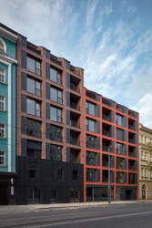 Bytový dům je rozdělen na dvě části, dva domy. (Bytový dům Iconik, studio Edit!)