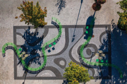 Produkt Vera Solo. Ocelová, zinkovaná konstrukce opatřená práškovým vypalovacím lakem. 