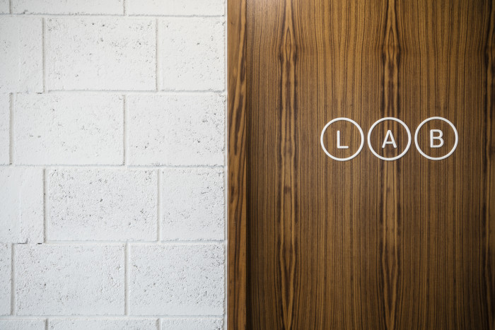 Zubaři Nad Mlýnem, studio Raketoplán