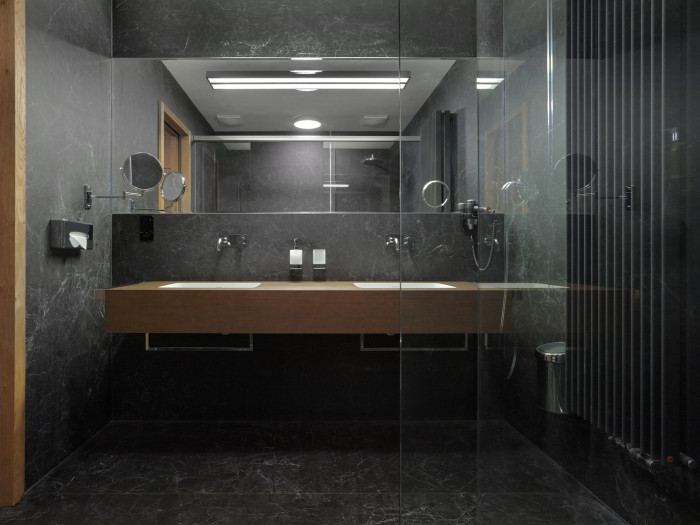 Transformace barokní sýpky ve Velkých Pavlovicích na hotel Lotrinský, EA architekti