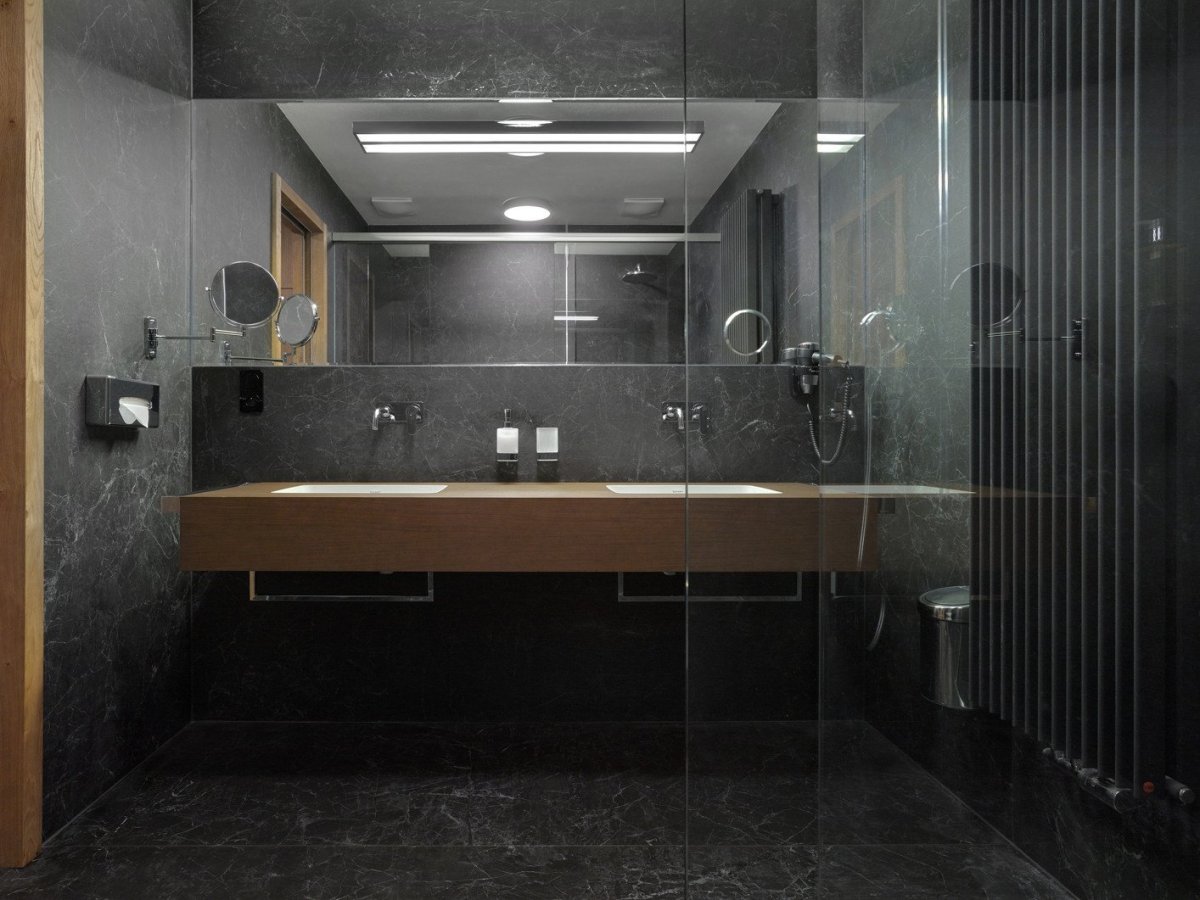 Transformace barokní sýpky ve Velkých Pavlovicích na hotel Lotrinský, EA architekti