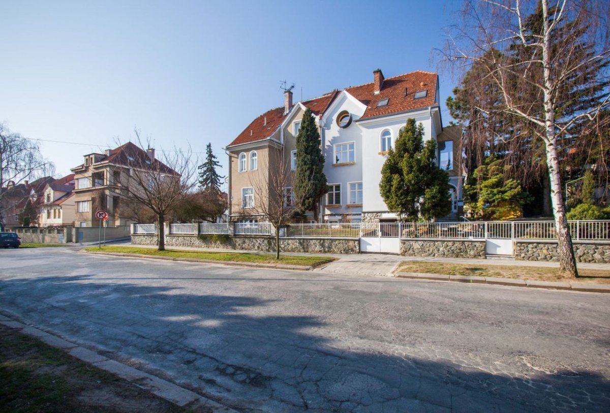 studio AEIOU, Rekonstrukce rodinného domu Lerchova – foto