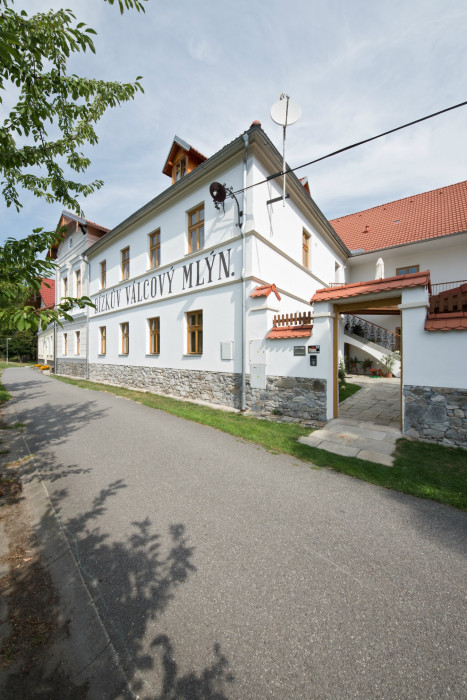 Obnova Bízkova válcového mlýna, Jirsa Architekti