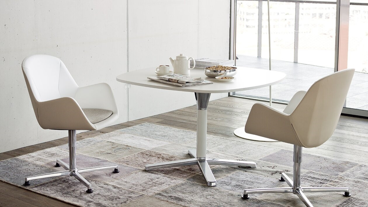 Na nové požadavky moderních kanceláří reaguje také společnost Wiesner-Hager návrhem různorodých kancelářských zón, kdy je každá navržena tak, aby odpovídala konkrétním potřebám.